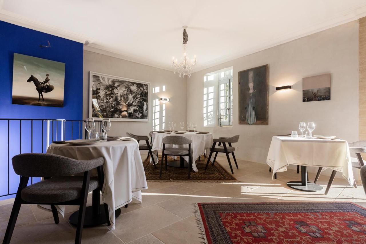 Chateau De Collias Luaran gambar